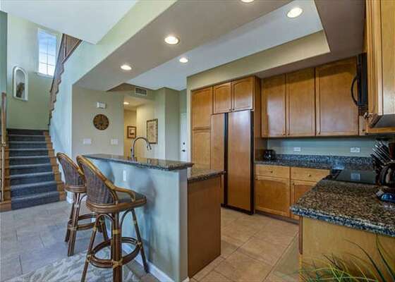 Granite countertops in the fully equipped kitchen