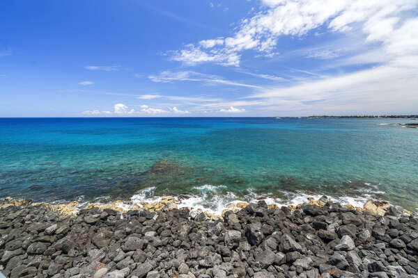 Beach view from our kona hawaii vacation rentals