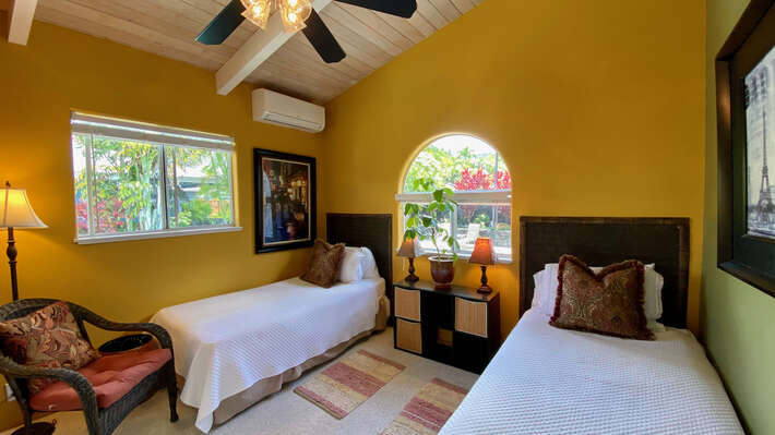 Bedroom with Twin Beds and Ceiling Fan