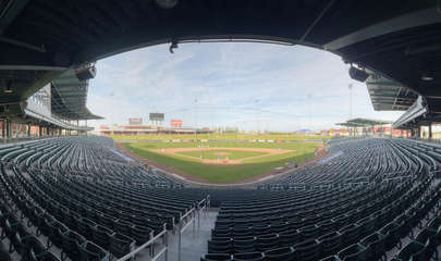 Baseball fan? Chicago Cubs spring training is at nearby Sloan Park.