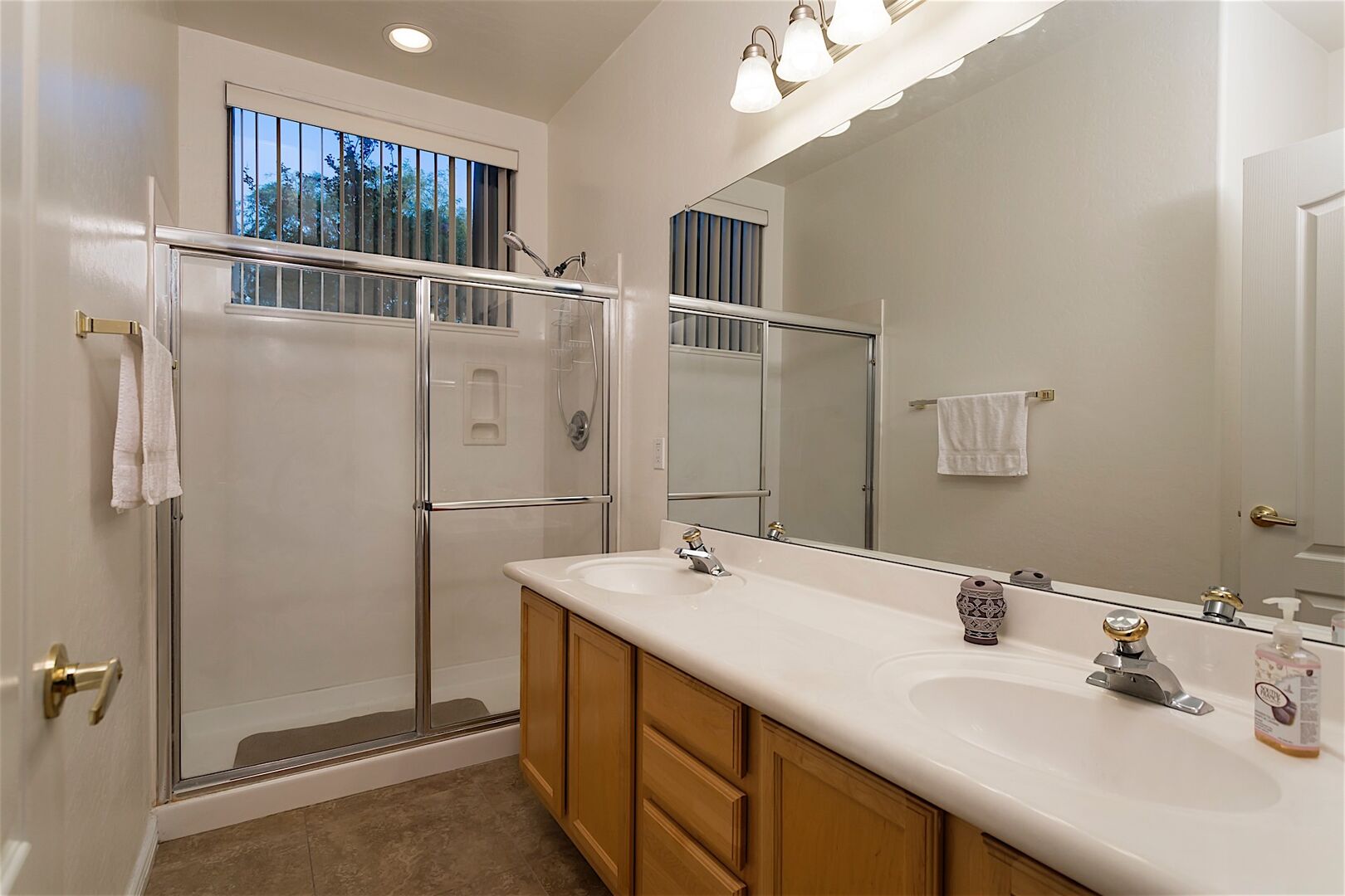 Large bathroom with double sink vanity ~ plenty of space for everyone