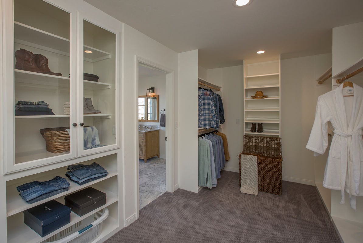 Lots of closet space!