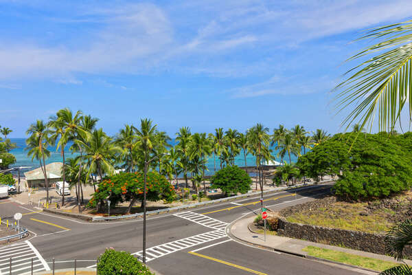 Beautiful View of Ocean & Kahalu'u Beach Park