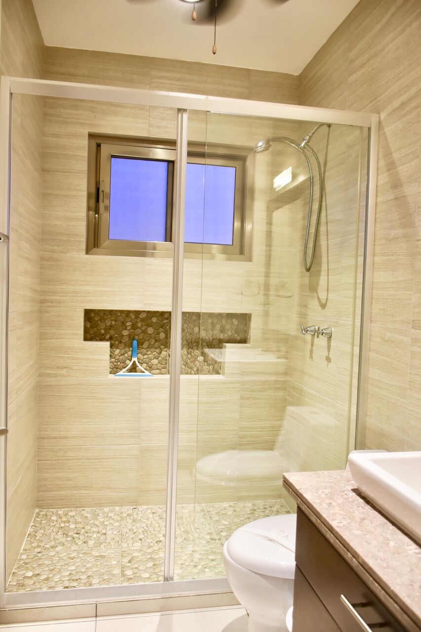 Fully Equipated Bathroom