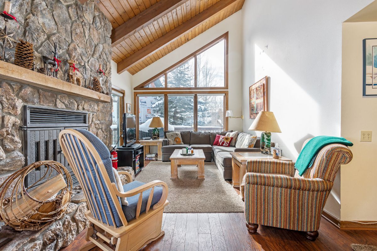 Walking Distance to Vail Bike Path, Affordable Rates, Wood Burning Fireplace | Photo 3