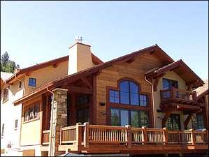 Mountain Lodge with Extended Deck