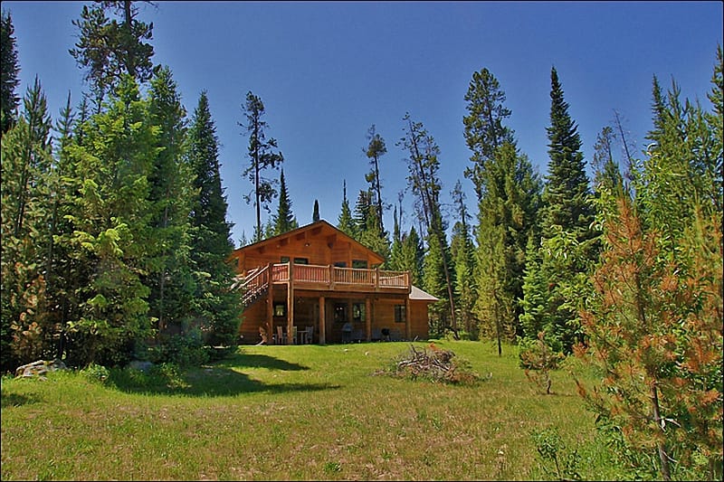 Lone Star Lodge - 1475 North Old Trail R