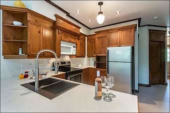 Clean Fully Equipped Kitchen 