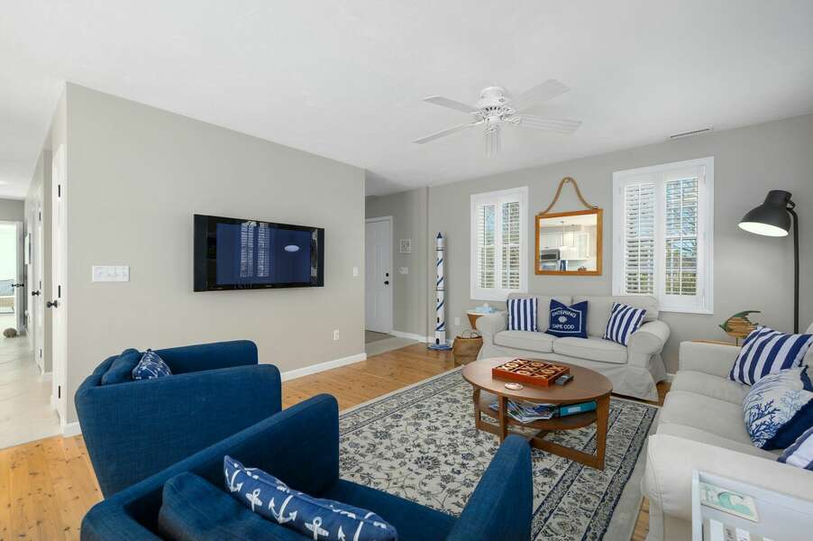 Comfortable living room with flat screen TV and lots of natural light - 9 Wilfin Road South Yarmouth Cape Cod - Four Shore - NEVR