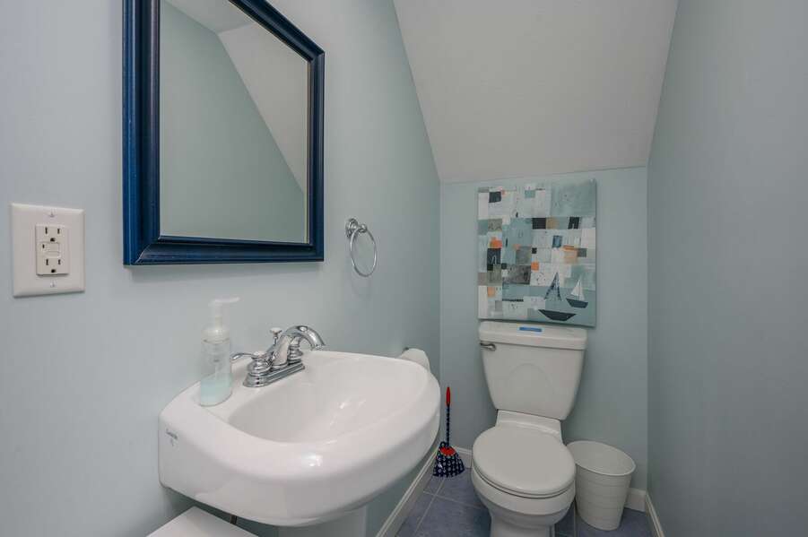 Half bathroom in fifth bedroom located over the garage - 9 Wilfin Road South Yarmouth Cape Cod - Four Shore - NEVR