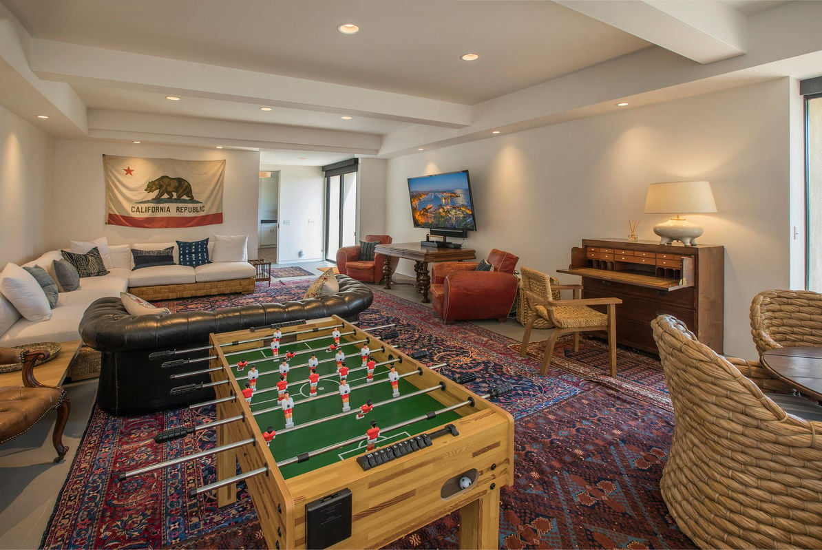 Downstairs Family Room w/foosball table
