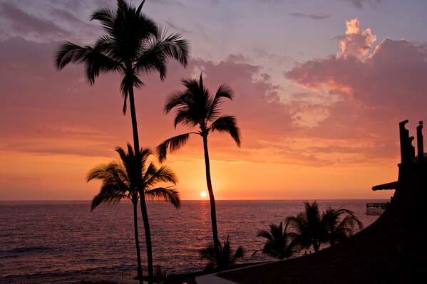 Gorgeous Sunsets with Views from our Kona Rental