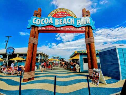 Only a mile walk to the Cocoa Beach Pier!