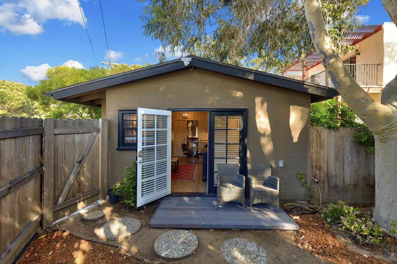Quaint and secluded, this studio is the perfect escape in Del Mar.