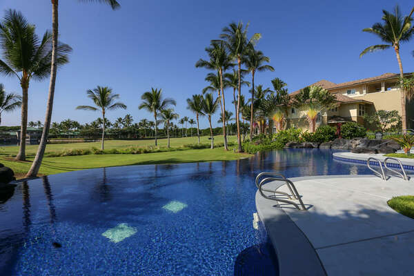 Outdoor Pool with Views of the Golf Course at Waikoloa Hawai'i Vacation Rentals