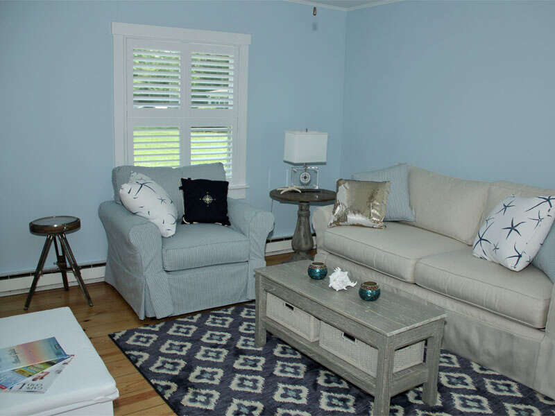 Comfortable living area - 425 Paines Creek Brewster Cape Cod - New England Vacation Rentals