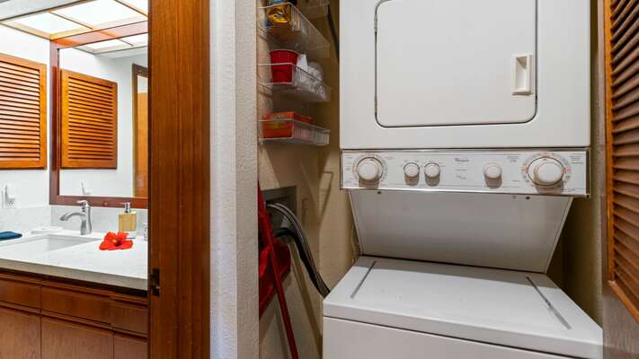 In-unit washer/dryer for added convenience