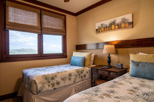 Second Bedroom Has Two Twin Beds That Can Be Converted to a King Upon Request