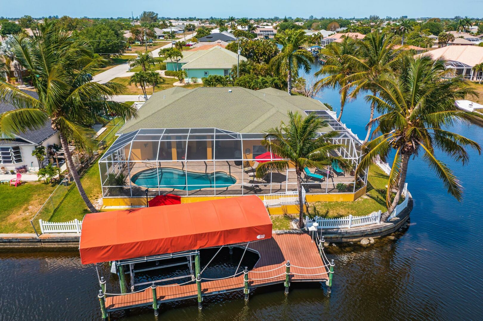 Gulf access vacation rental in Cape Coral
