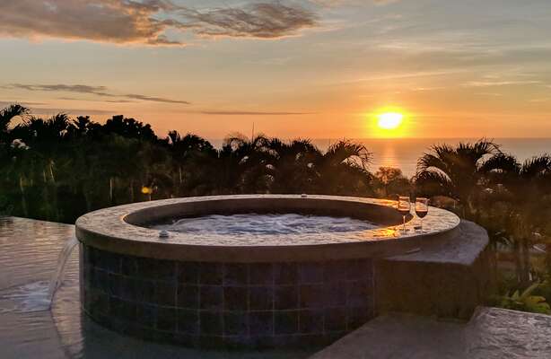 Picture of the Plunge Pool in our Kona Coast Home