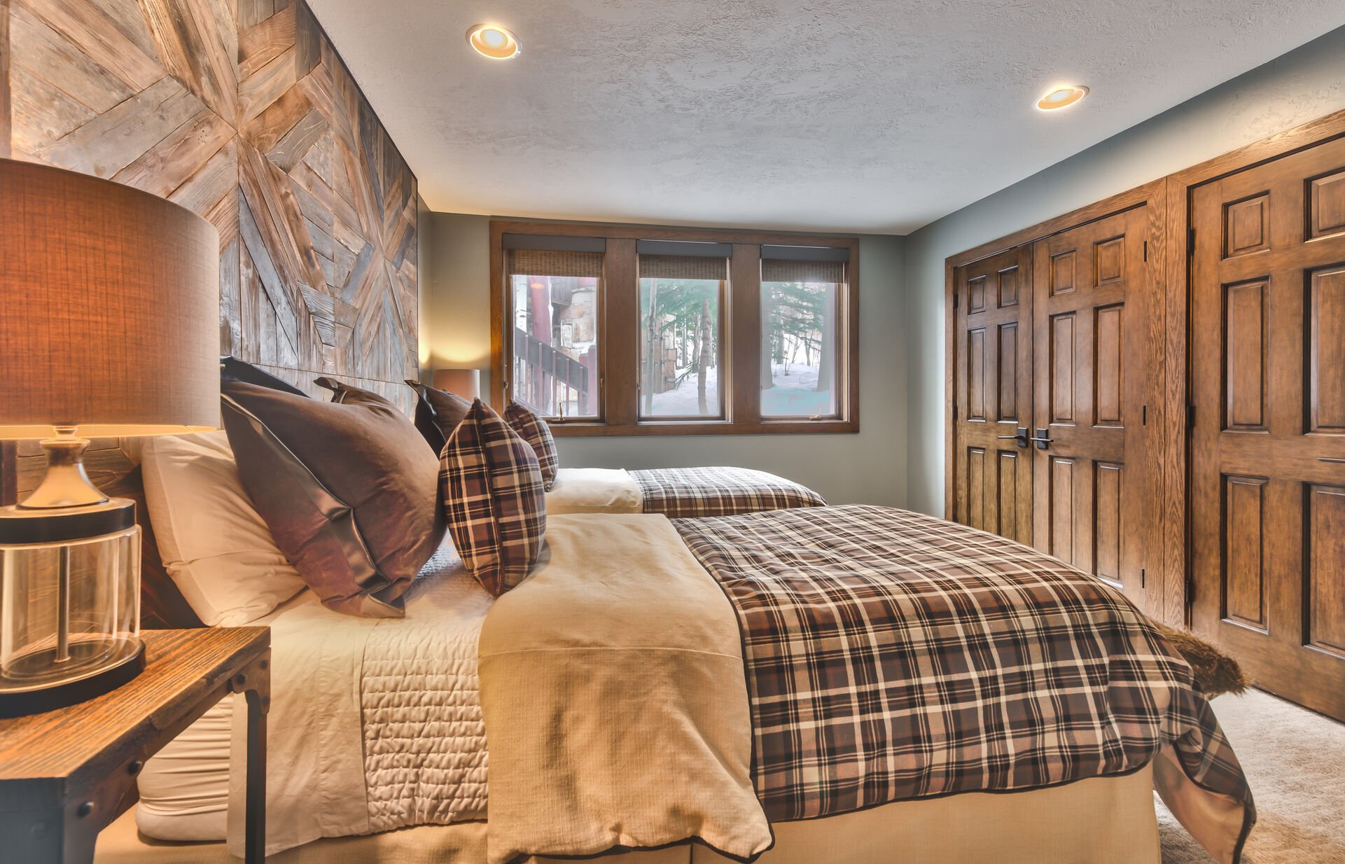 Mid-Level Bedroom 3 with 2 XL Twin Beds, Private Bath and Wooded Views