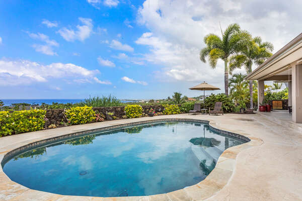 Private Pool with Ocean Views at Hale Akoa