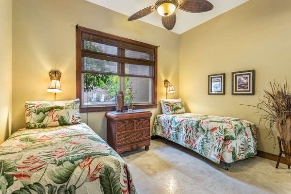 Bedroom 3 with Two Twin Beds and Tropical Decor