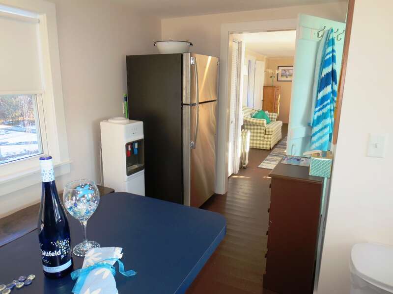 Full size refrigerator - 1047 Old Queen Anne Road Chatham Cape Cod - New England Vacation Rentals