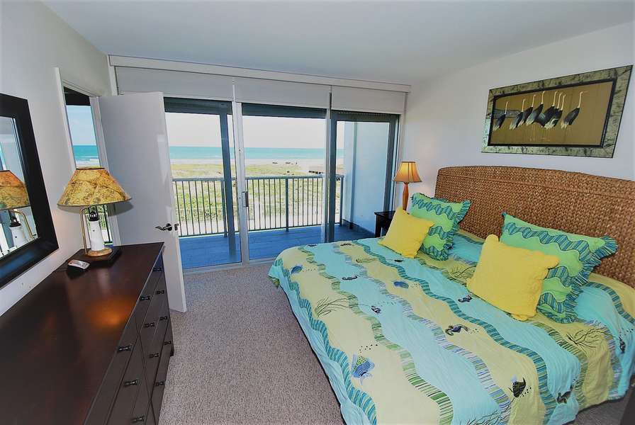 Master bedroom with beach view