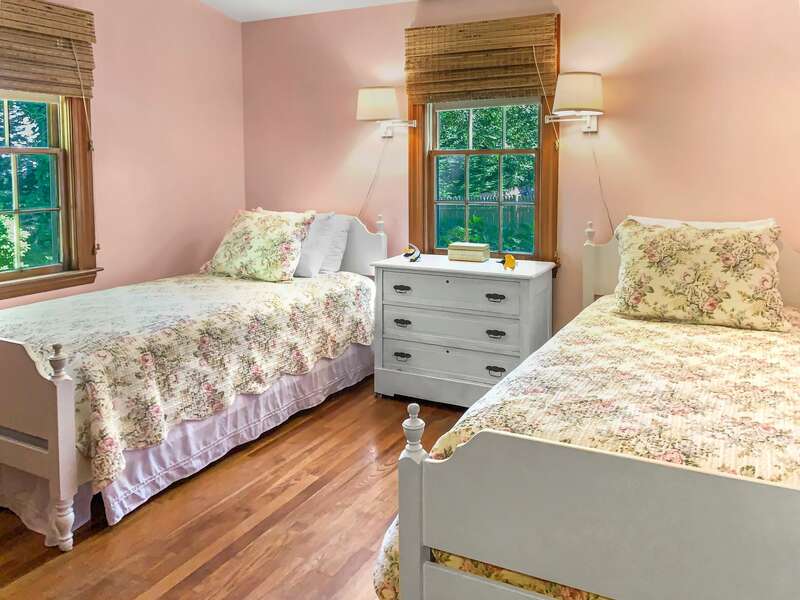 Bedroom 2 with 2 Twin beds (will have a window AC unit) - 23 Ginger Plum Lane Harwich Port Cape Cod - New England Vacation Rentals