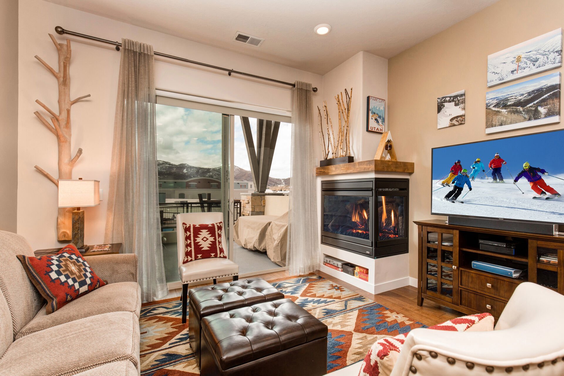 Living Room with Smart TV, Gas Fireplace, a Queen Memory Foam Sleeper Sofa, and Great Views!