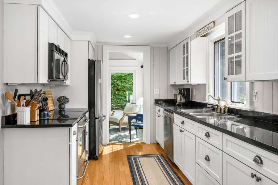 Bright and updated kitchen -19 Burton Avenue West Harwich -  Lobsta House- New England Vacation Rentals