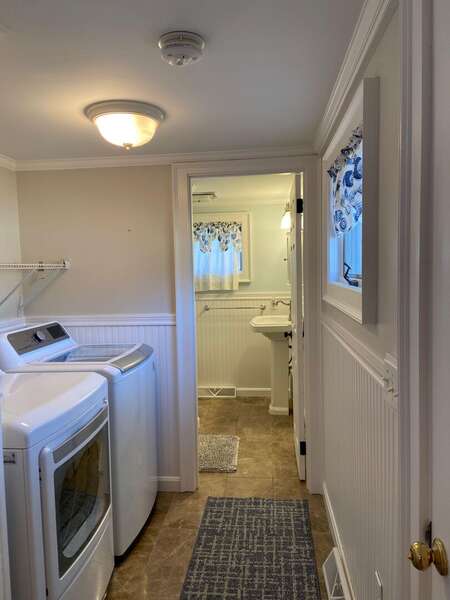 Laundry Room -19 Burton Avenue West Harwich -  Lobsta House- New England Vacation Rentals