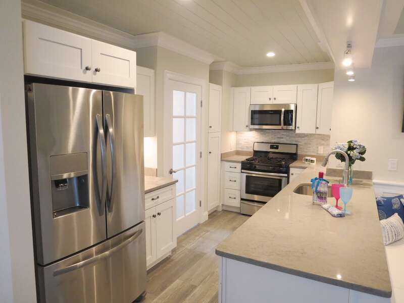Large countertop for easy meal prep! - 1 Bayberry Lane Eastham Cape Cod - Bay Dream - NEVR