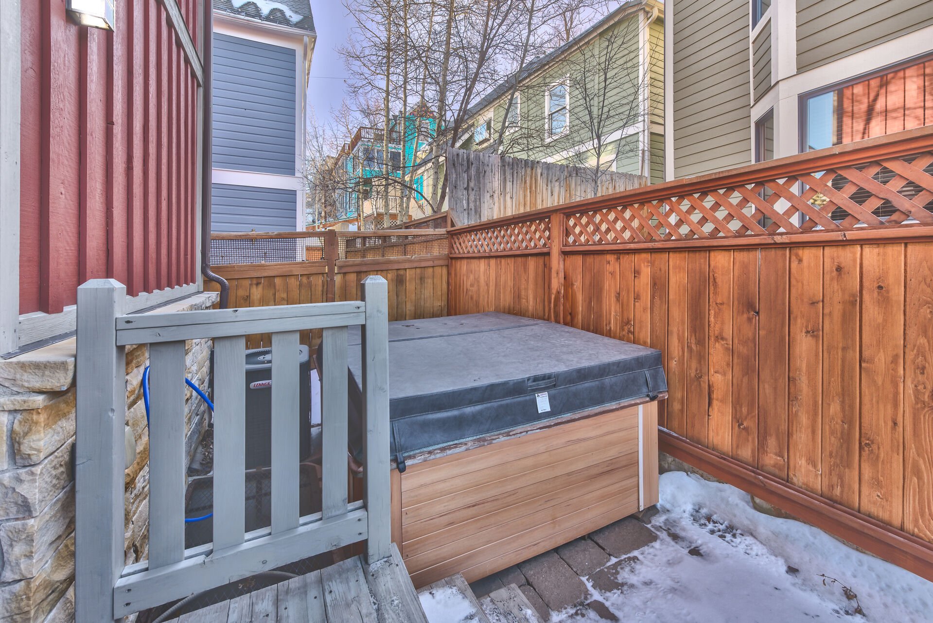 Private Patio with 6-8 Person Hot Tub