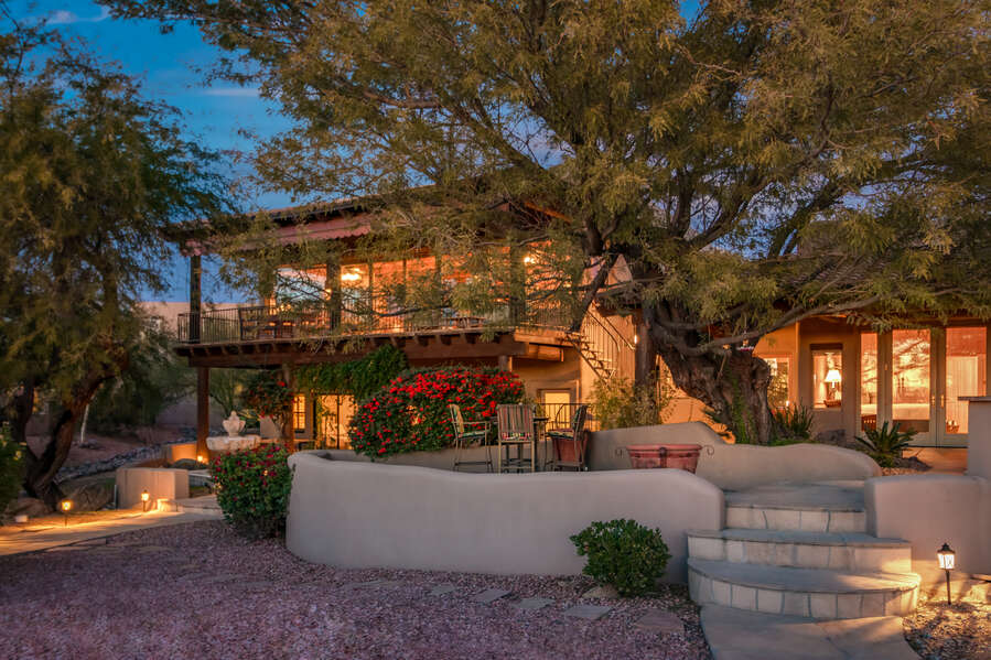 Experience the allure of enchanting Arizona nights at our breathtaking desert ranch oasis with the Garden Casita nestled in the lower left, the Loft Casita in the upper left and the Cabin Casita stands gracefully on the right. Unwind and embrace the starlit beauty.   #DesertDreams