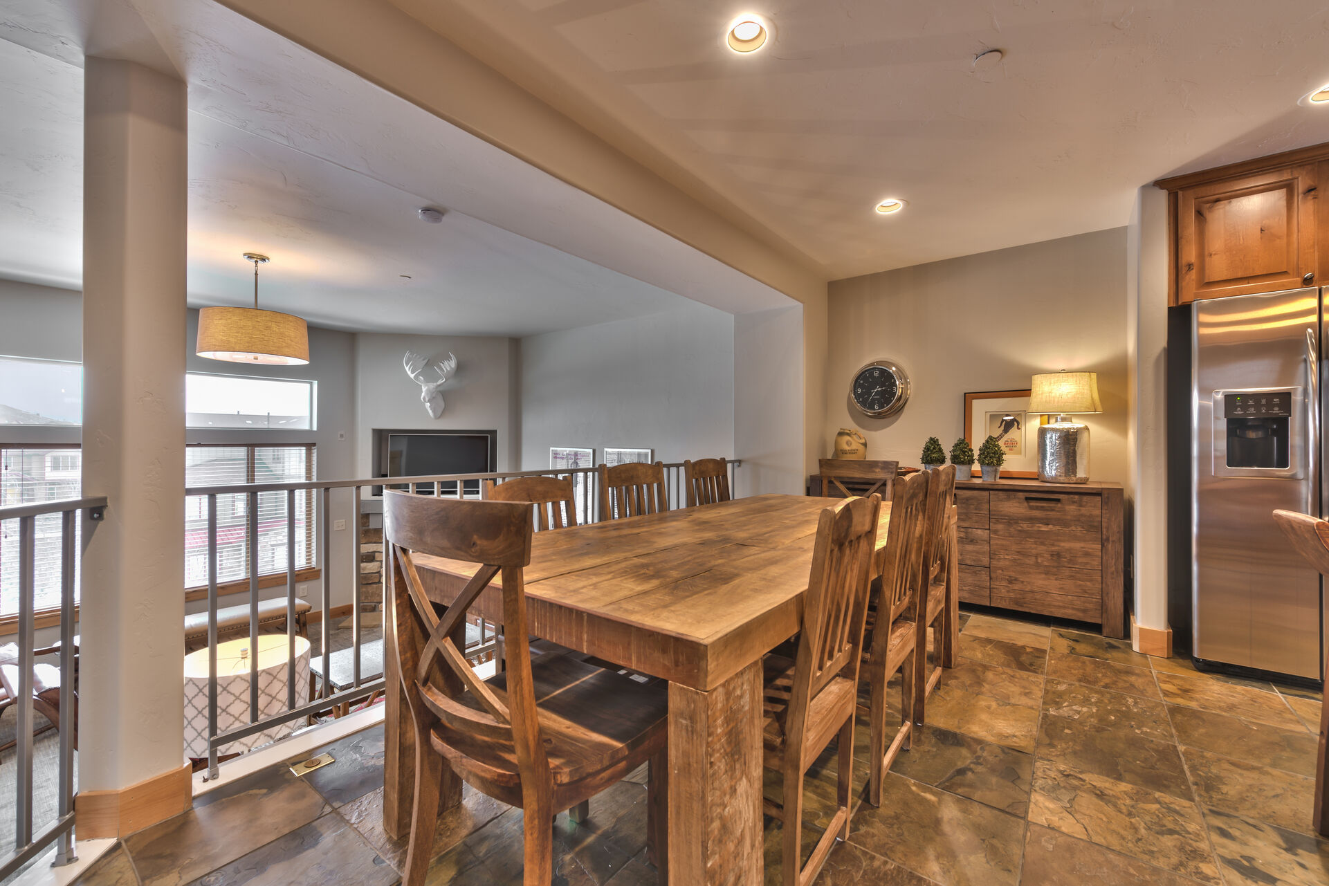 Dining Area with Seating for 8