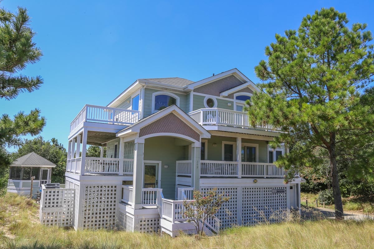 Outer Banks Vacation Rentals - 0438 - LAZY DAYS