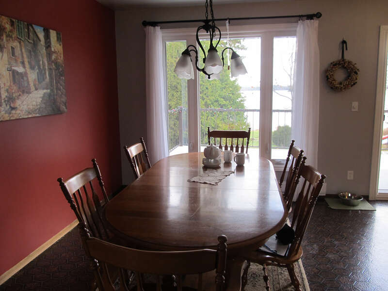 Serendipity Oaks - F378 - Dining Table