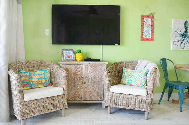 Seating for your entire party, games, TV, streaming services and all the fixing for a memorable, fun vacation.