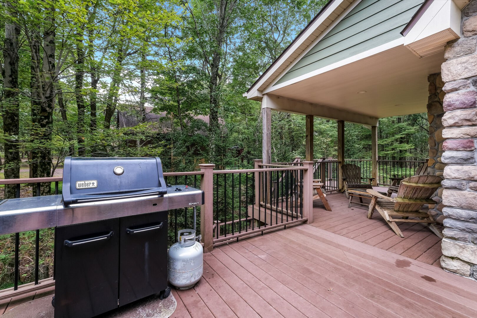 Grill and patio furniture on our Pocono Getaway Rental