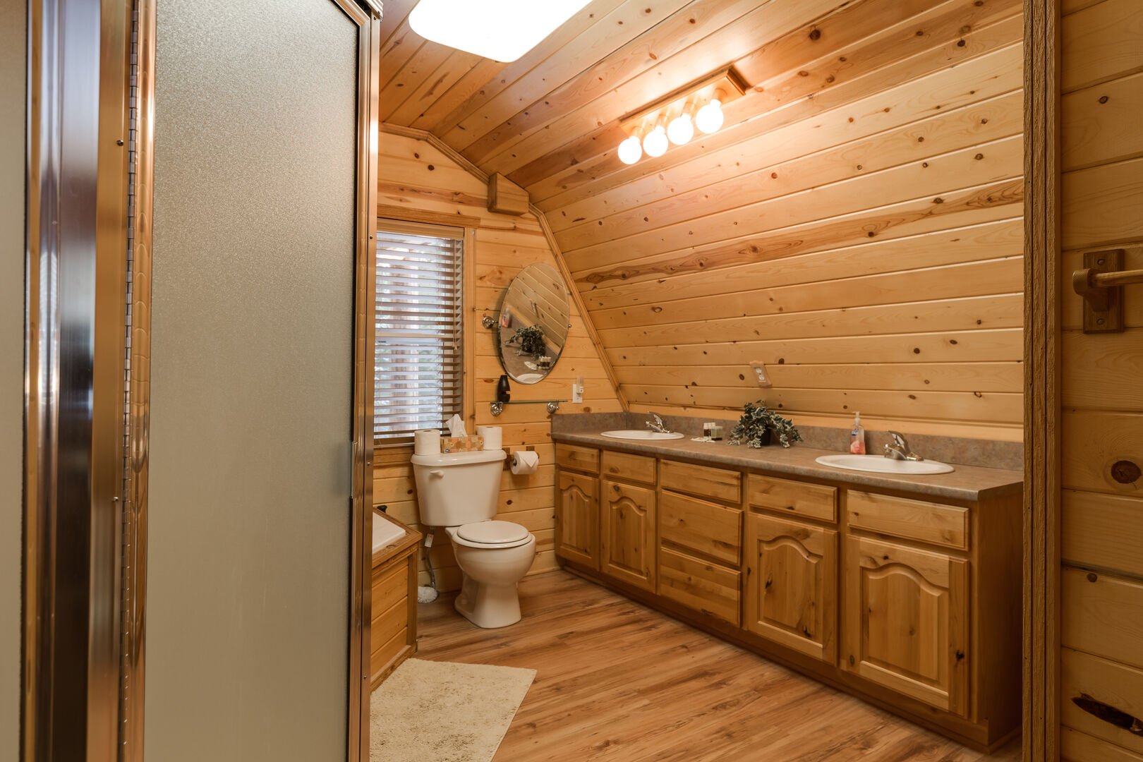 Roger Dodger ~ shared full bathroom in main house on upper level
