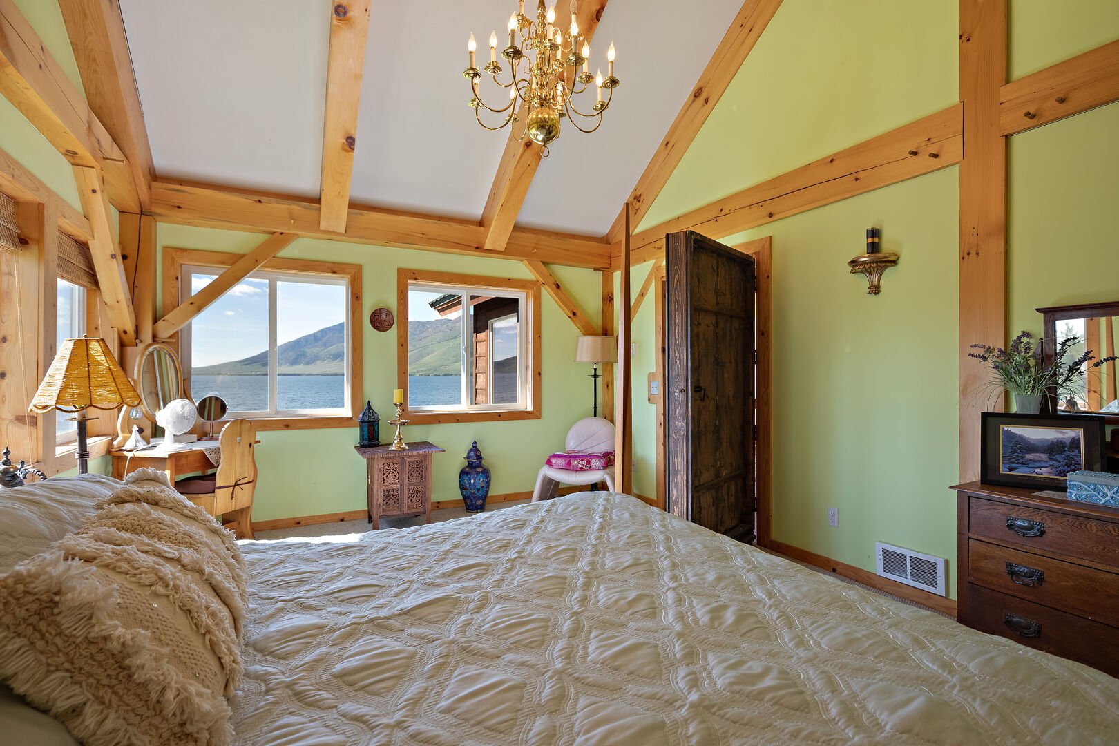 Henrys Lake Goose Bay ~ bedroom #4 on upper level w/ queen bed and private ensuite bathroom
