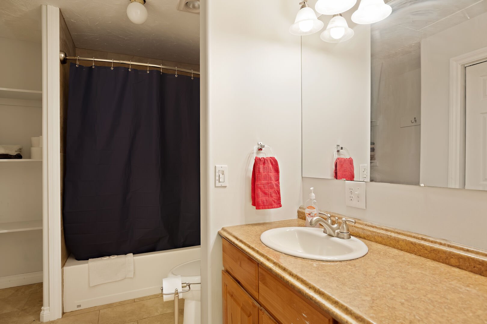 Moose Drool ~ shared bathroom  on upper level