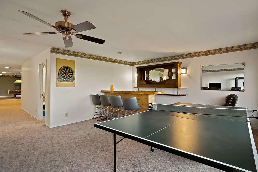 Moose Drool ~ ping pong table on upper level w/ bar and tv sitting area (dart board removed)