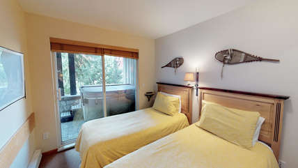 Secondary bedroom w/ twin beds, can be converted to a King (request at time of booking).