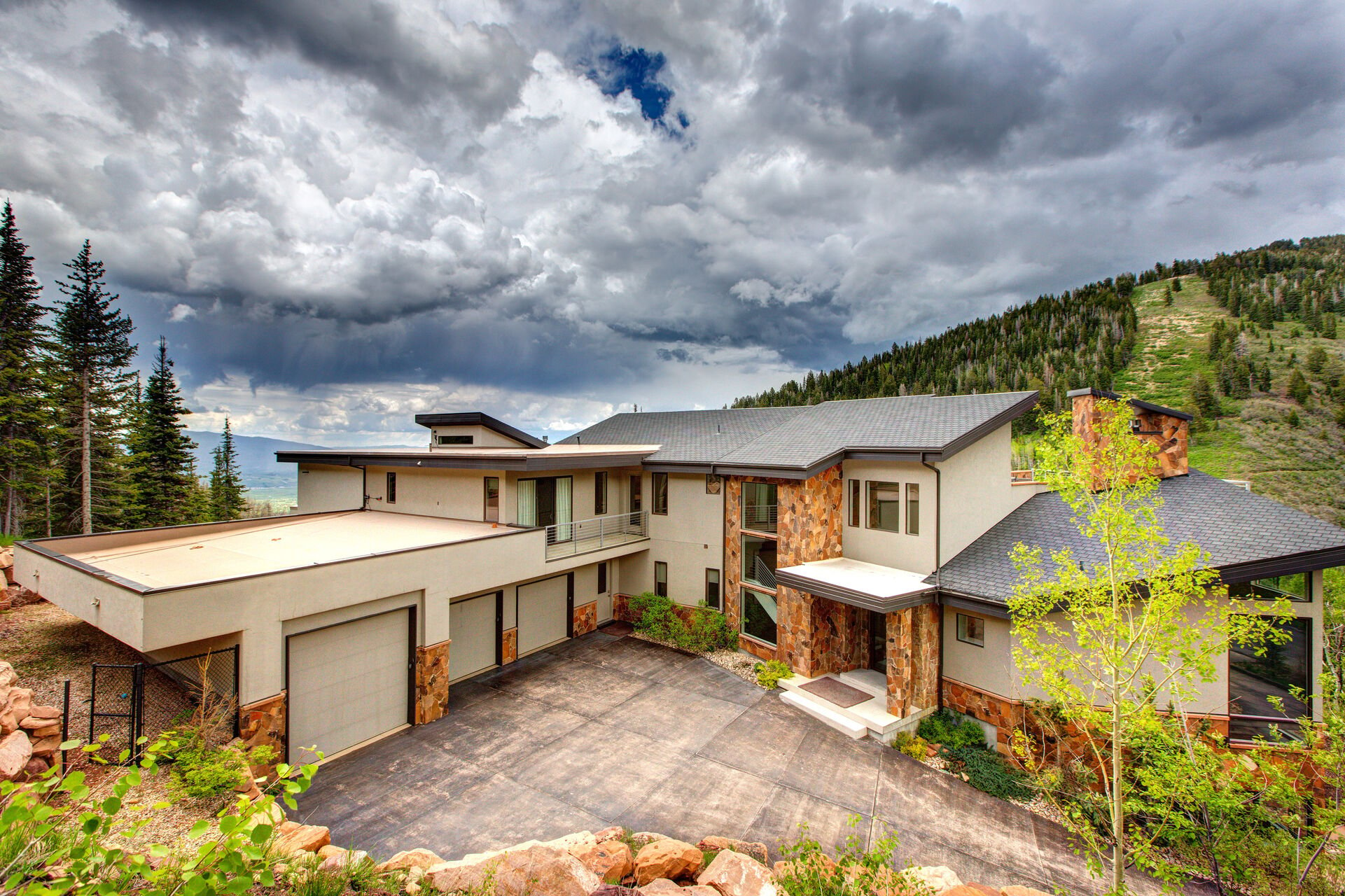 Completely Remodeled Ski-in, Ski-out Estate in the Exclusive Colony Gated Community