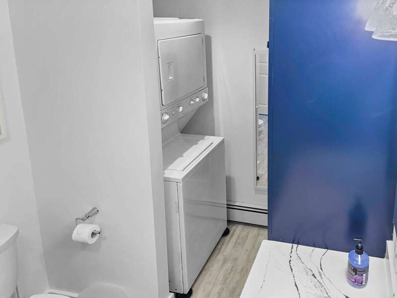 Convenient stackable washer/dryer in corner of en suite bath - 25 Grey Neck Road West Harwich Cape Cod - New England Vacation Rentals