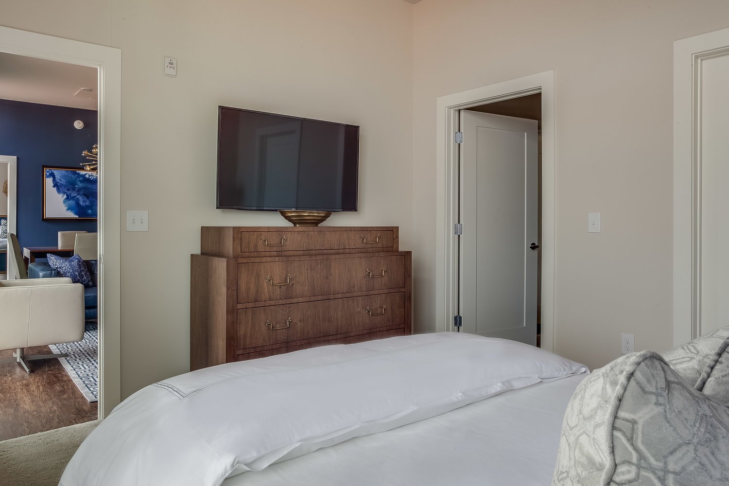 Guest Bedroom with Flatscreen TV