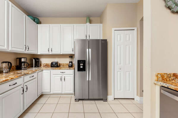 Lots of room in this kitchen to move around makes serving a group easier